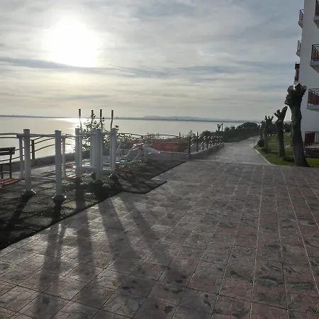 Appartement Sea View Crown On Complex With Pools And Beach, Sveti Vlas