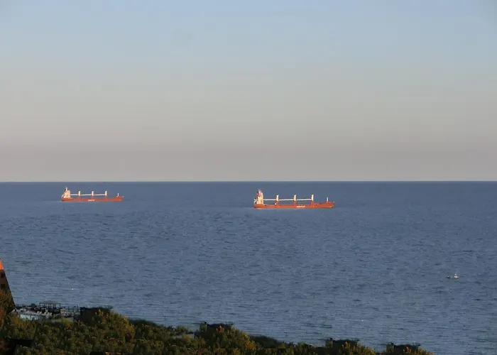 Sea View Crown On Complex With Pools And Beach, Lägenhet Sveti Vlas