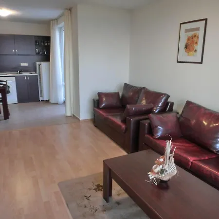 شقة Sea View Crown On Complex With Pools And Beach, *